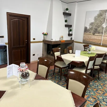 Giovanna Hotel 3*
